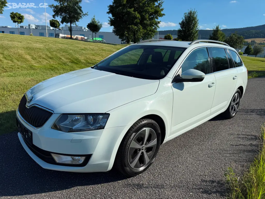 ŠKODA OCTAVIA III 1.6 TDI COMBI/ZÁRUKA/LETNÍ SLEVA
